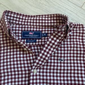Vineyard vine button down dress shirt